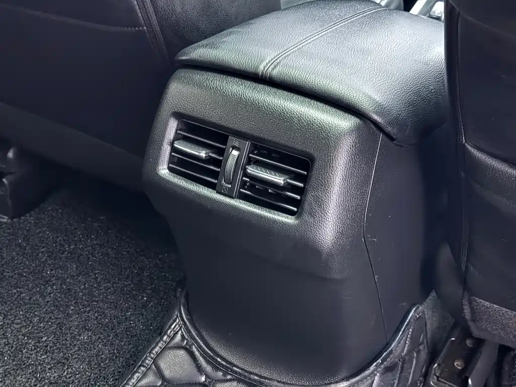 Honda Accord 2017 — фото 10