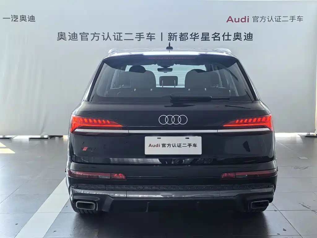 Audi Q7 2025 — фото 6