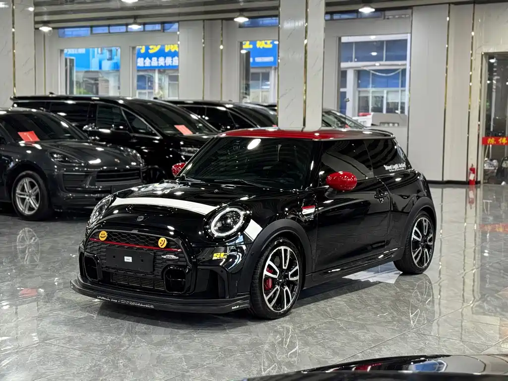 MINI JCW 2022 — фото 1