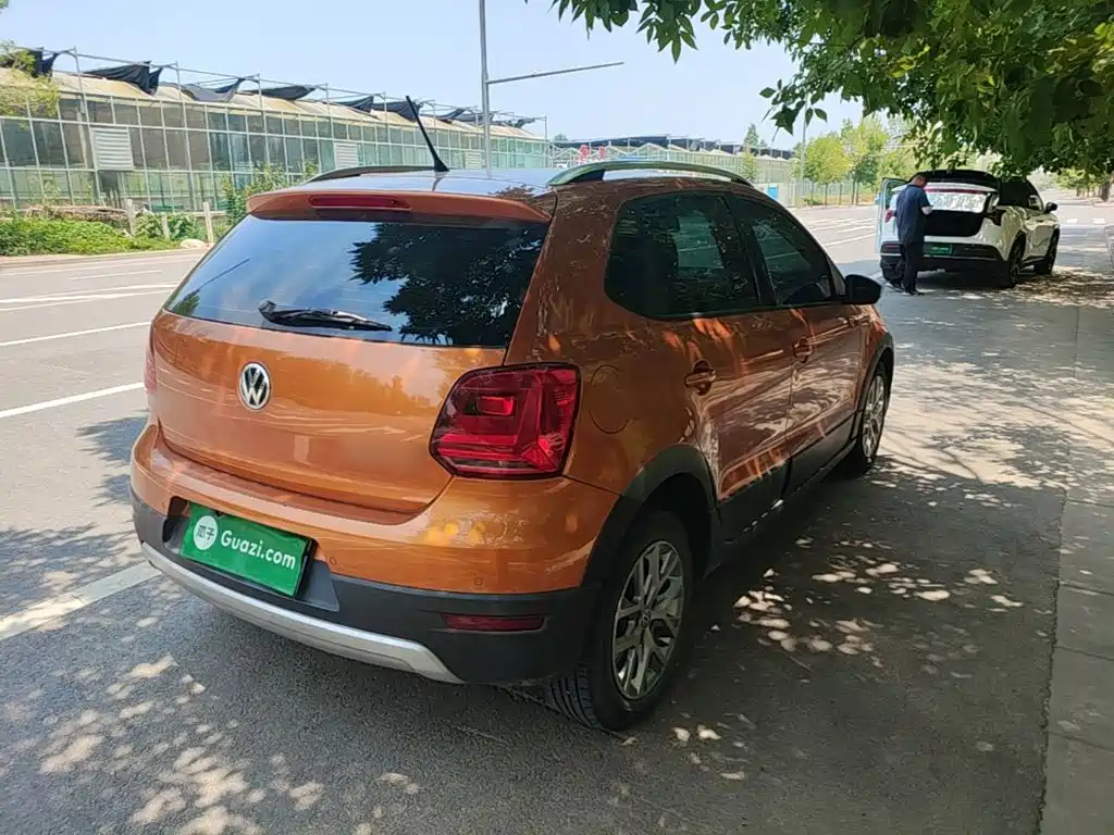 Volkswagen Polo 2015