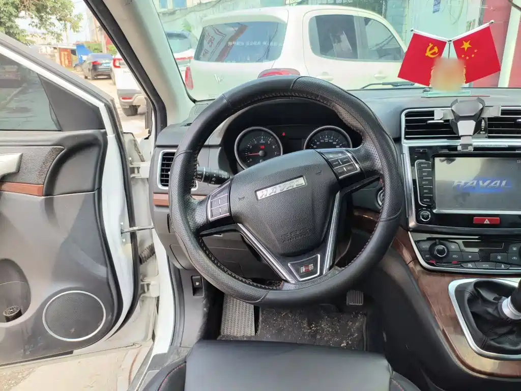 Haval H6 2016 — фото 11