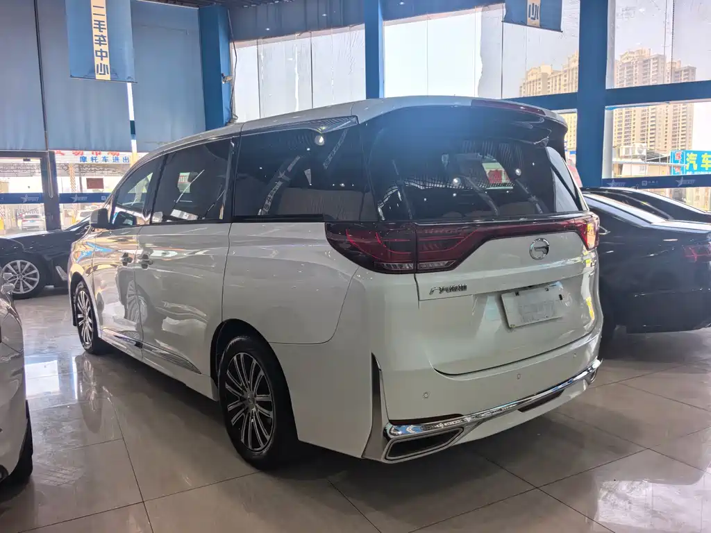 GAC Trumpchi M8 2022 — фото 14