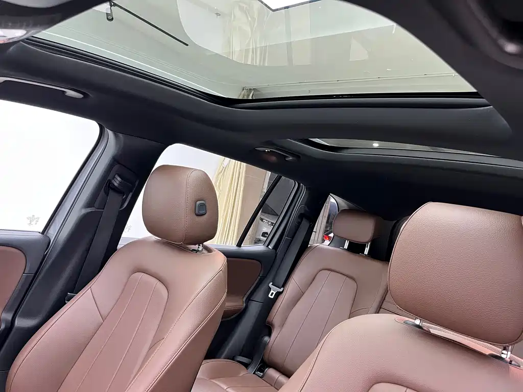 Mercedes-Benz GLB 2020 — фото 14