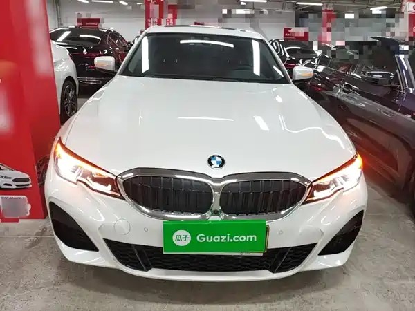 BMW 3 Series 2021