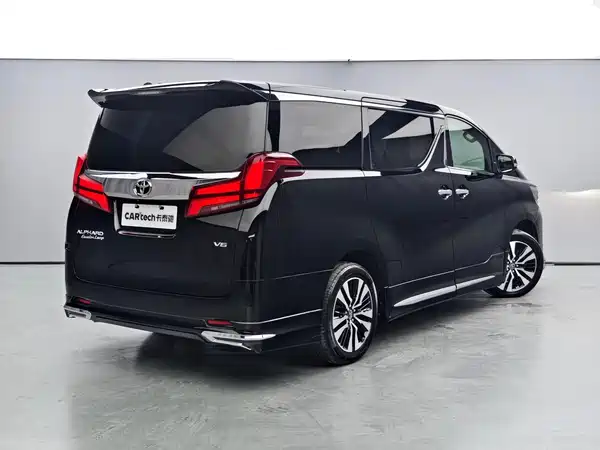 Toyota Alphard 2018