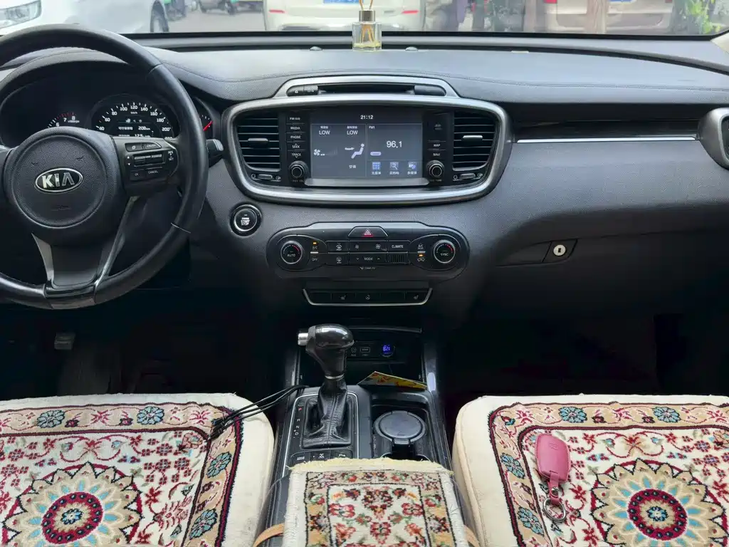 Kia Sorento 2015 — фото 4