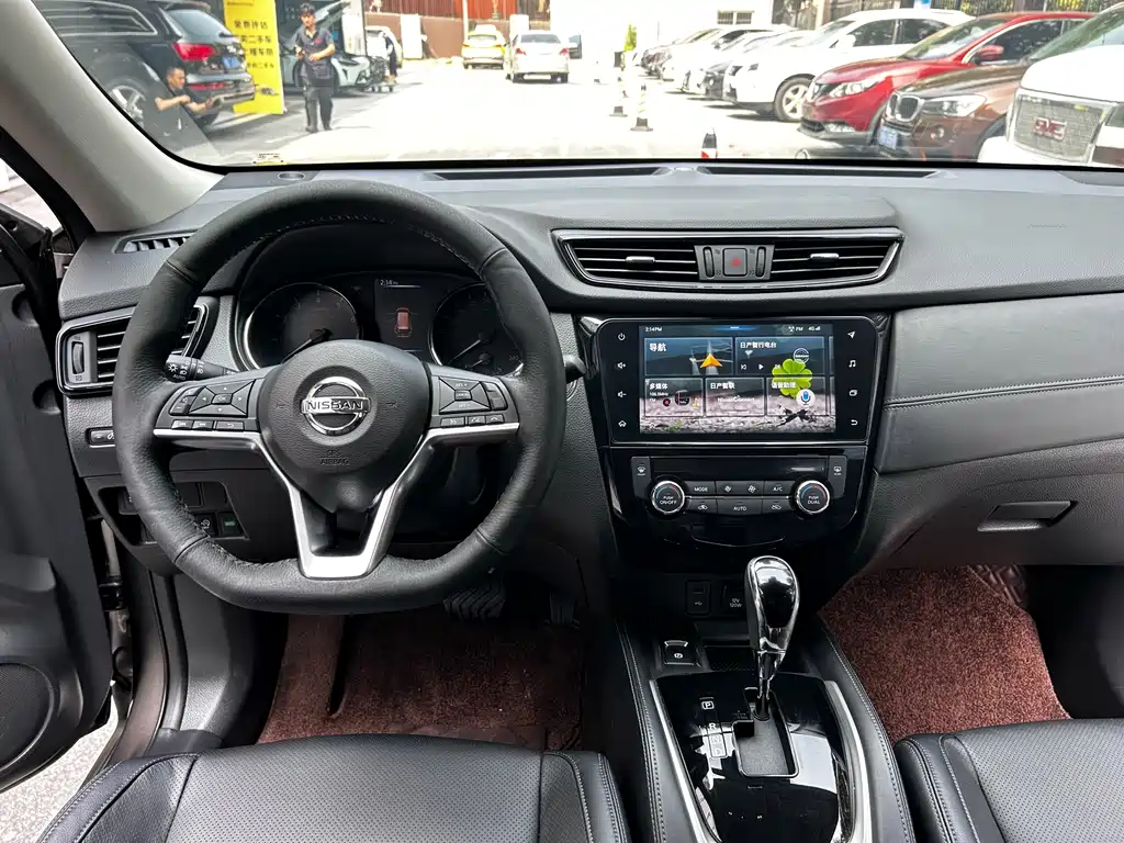 Nissan X-Trail 2020 — фото 9