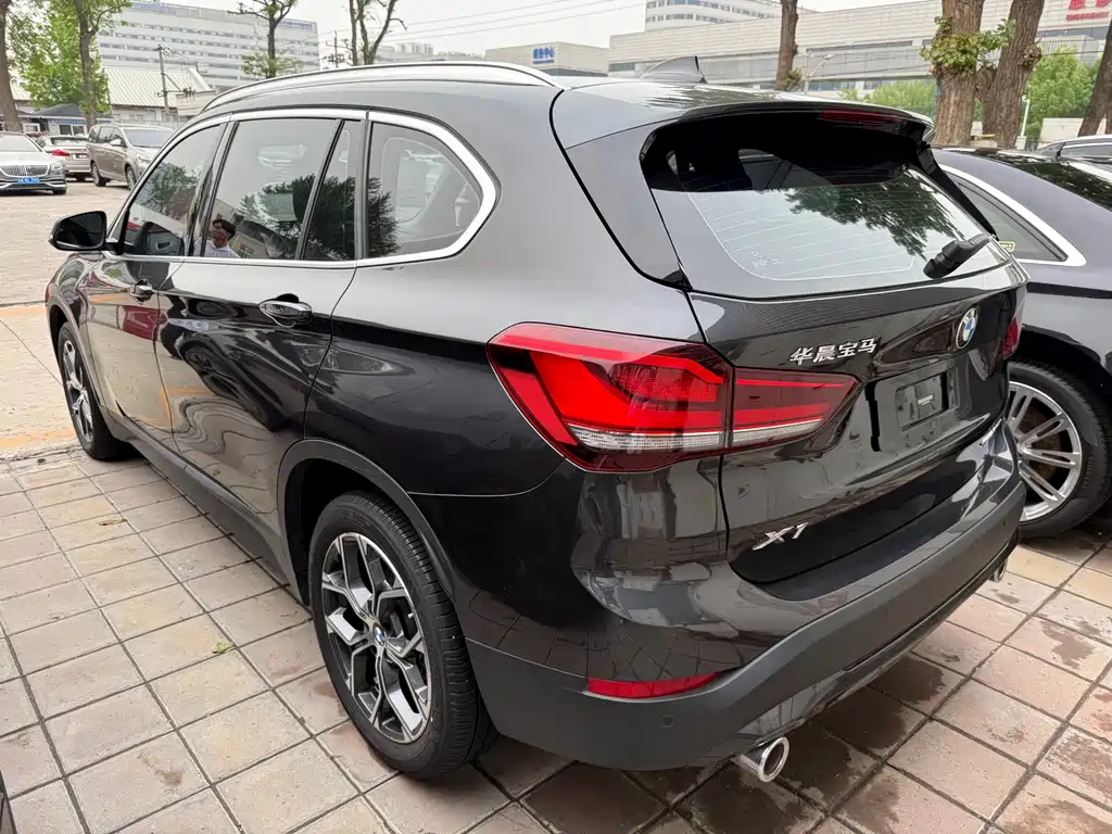BMW X1 2022 — фото 14