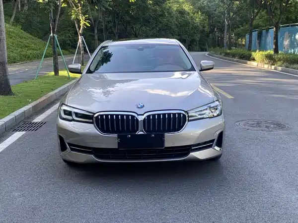 BMW 5 Series 2023