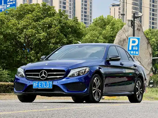 Mercedes-Benz C-Class 2018