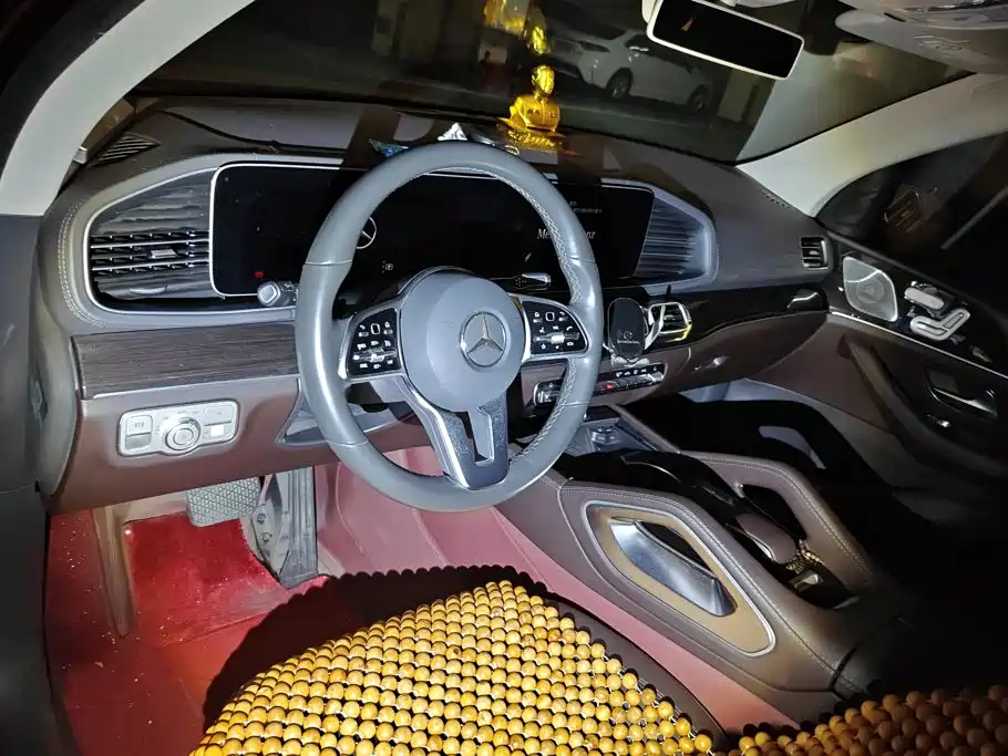 Mercedes-Benz GLE 2020 — фото 12