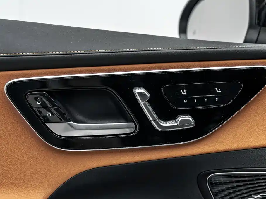 Mercedes-Benz GLC 2024 — фото 16
