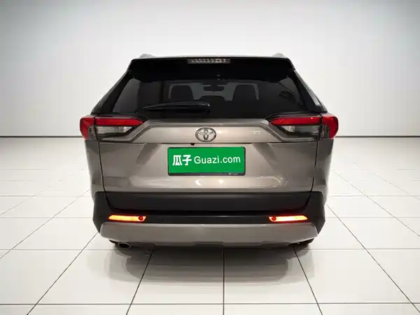Toyota RAV4 2024