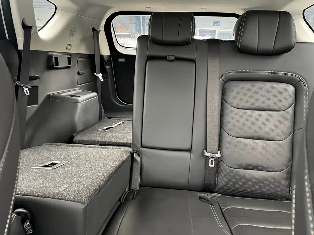 Jetour X70 PLUS 2020 — фото 17