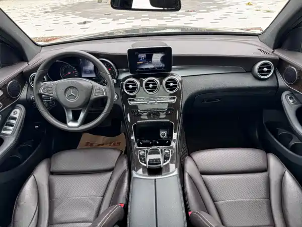 Mercedes-Benz GLC 2017