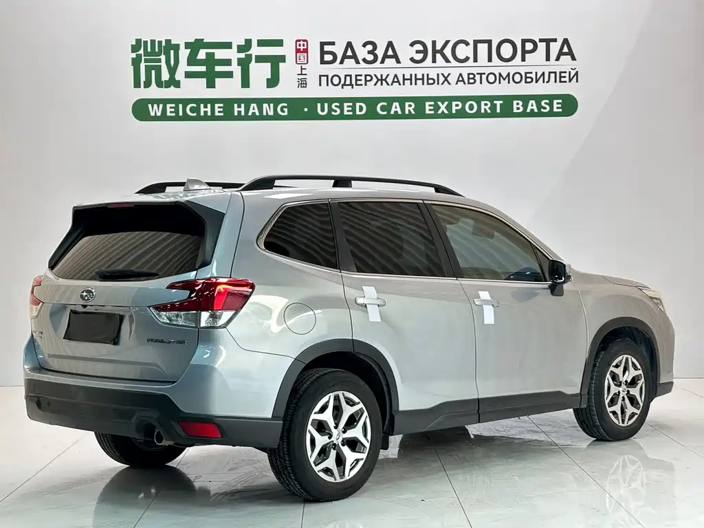 Subaru Forester 2022 — фото 19