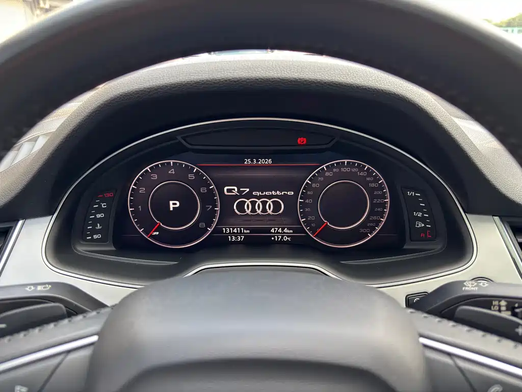 Audi Q7 2019 — фото 20