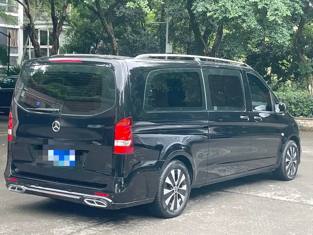 Mercedes-Benz Vito 2022 — фото 6