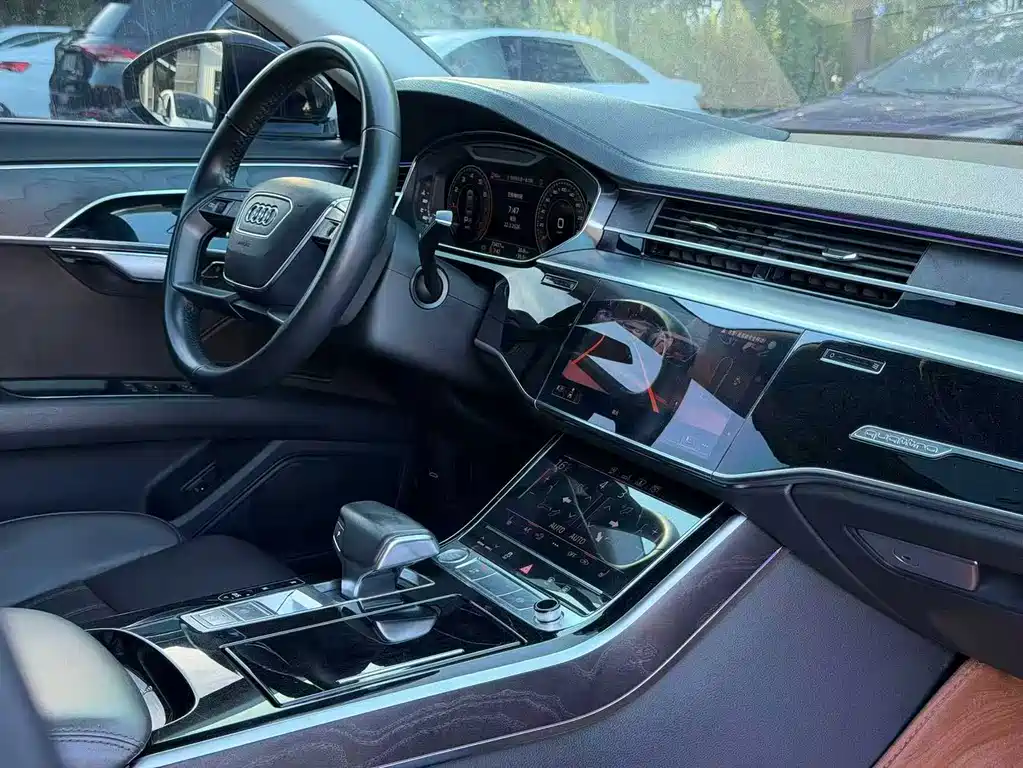 Audi A8 2020