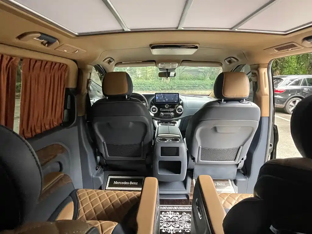 Mercedes-Benz Vito 2022 — фото 15