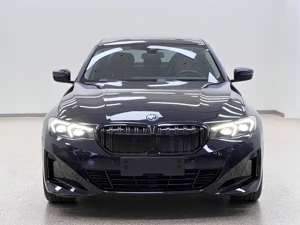 BMW i3 2023