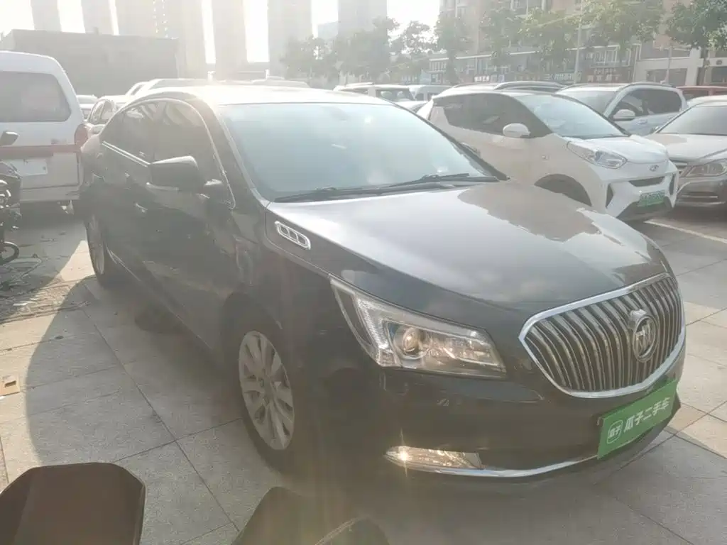 Buick LaCrosse 2015 — фото 22