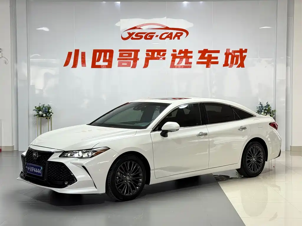 Toyota Avalon 2019 — фото 1