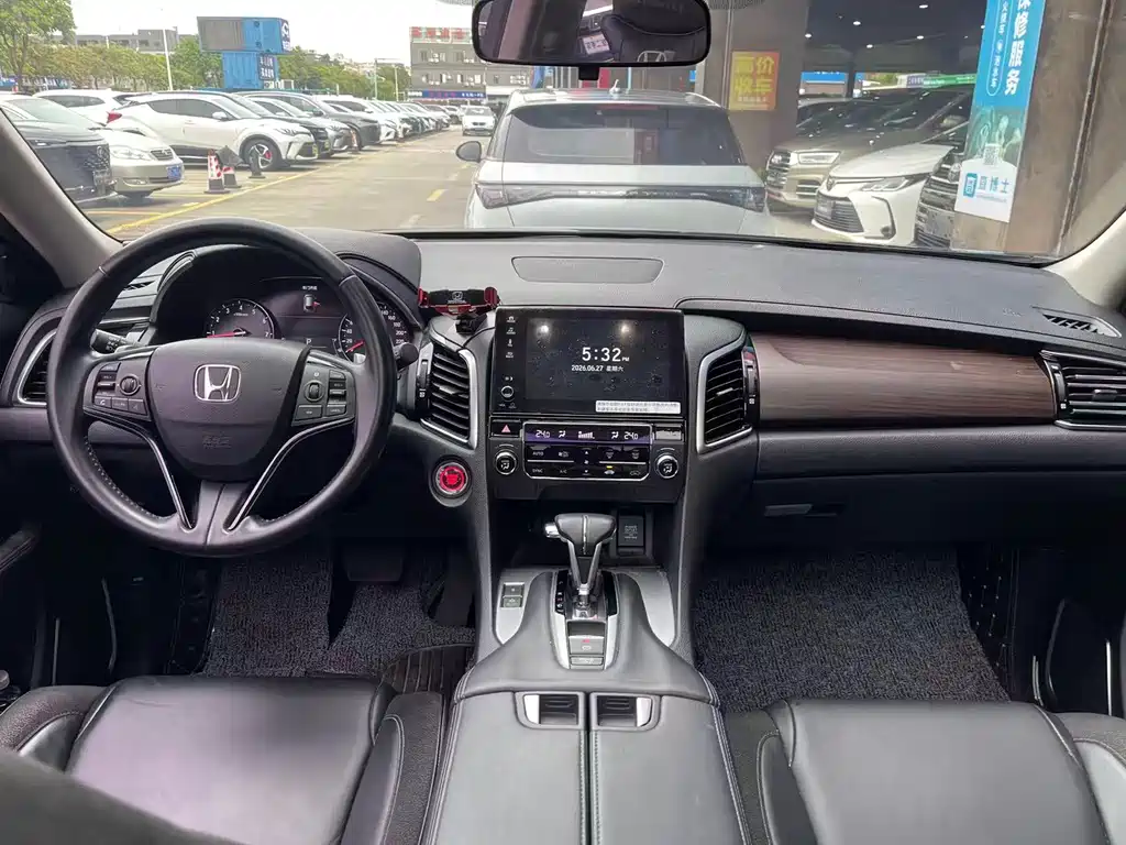 Honda Avancier 2017 — фото 10