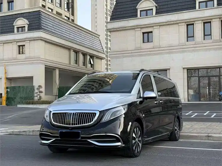 Mercedes-Benz Vito 2022 — фото 1