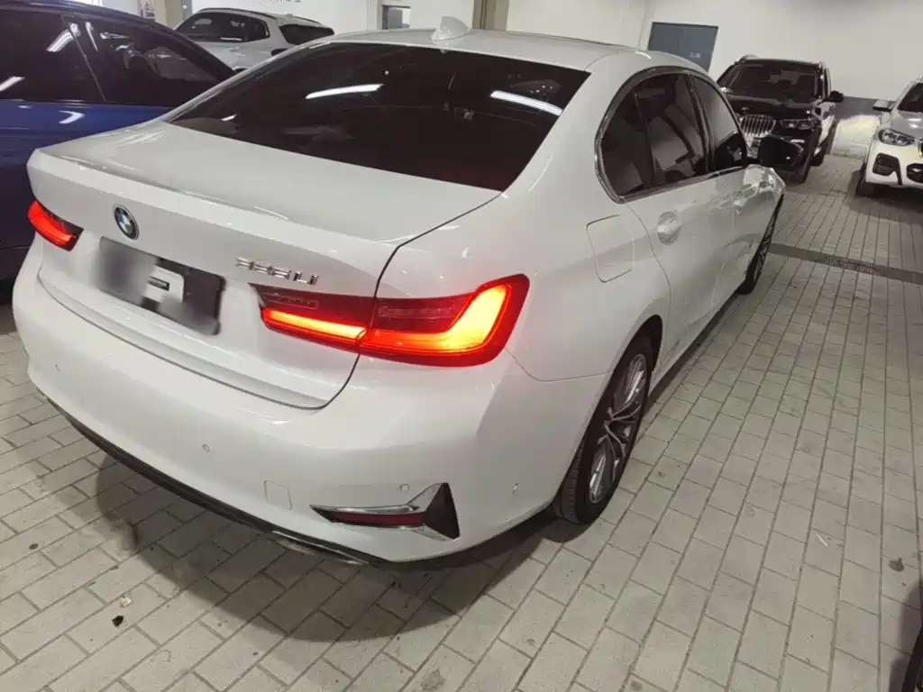 BMW 3 Series 2020