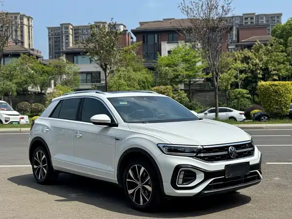 Volkswagen T-Roc 2025