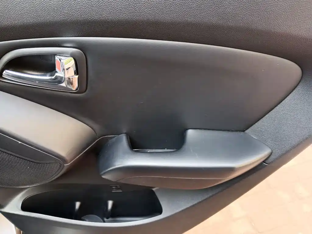 Hyundai ix35 2014 — фото 14