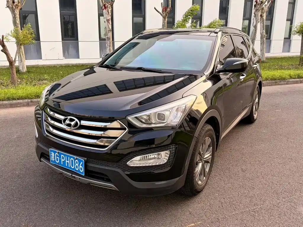 Hyundai Santa Fe 2014 — фото 2