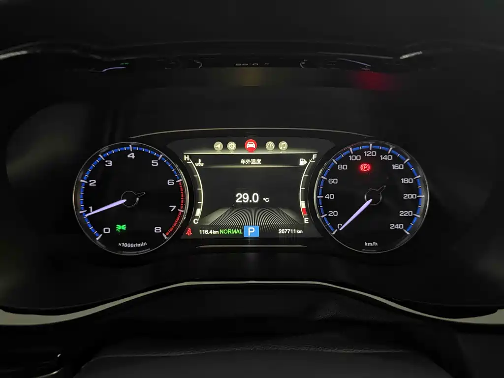 GAC Trumpchi M8 2020 — фото 4