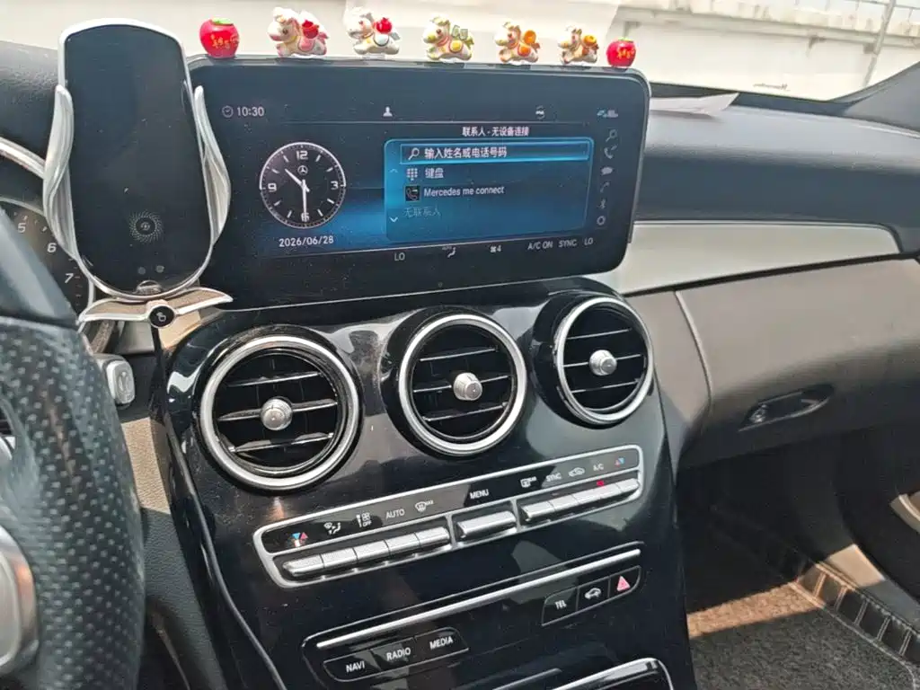Mercedes-Benz C-Class 2019 — фото 13