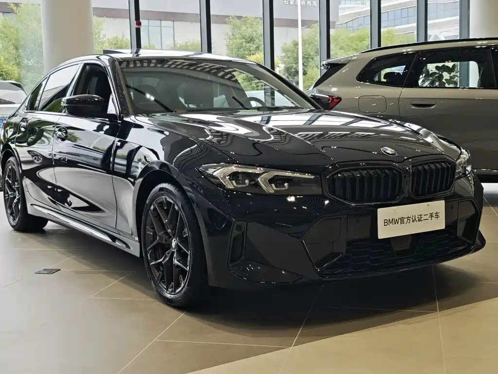 BMW 3 Series 2025