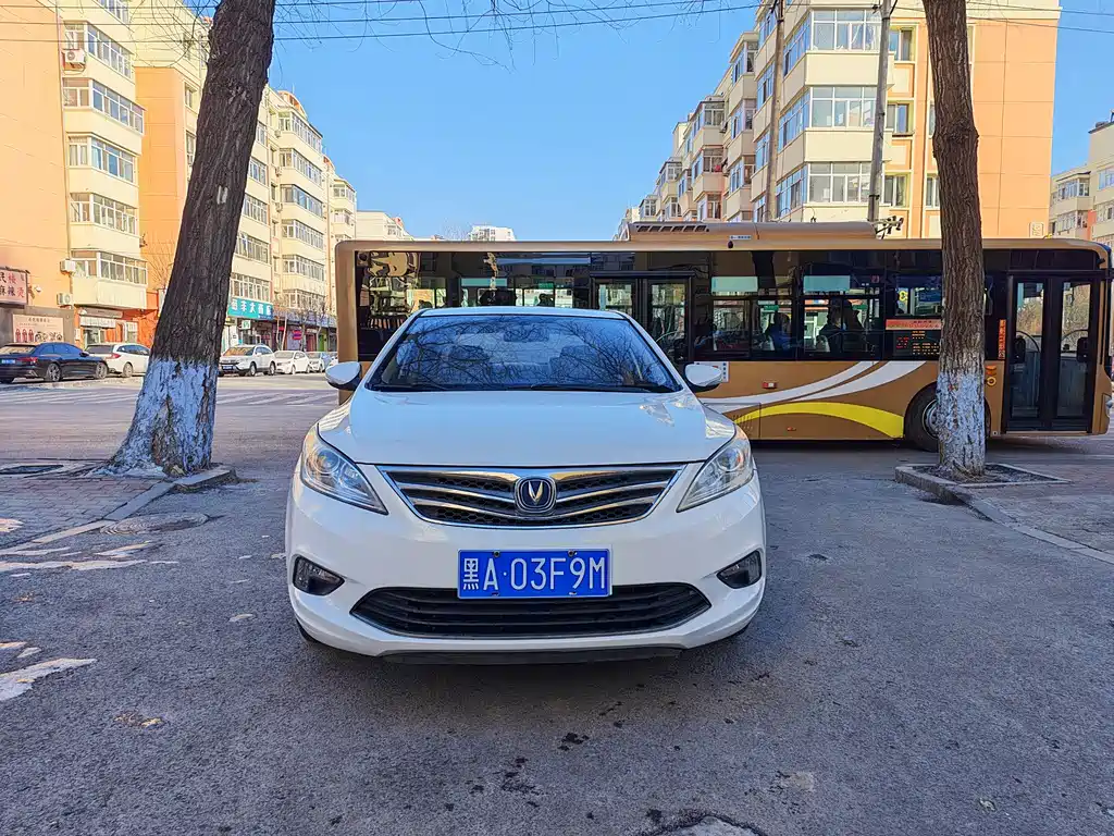 Changan Escape 2015