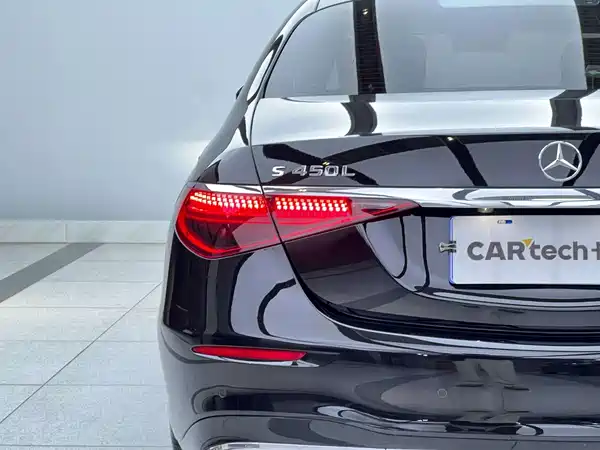 Mercedes-Benz S-Class 2022