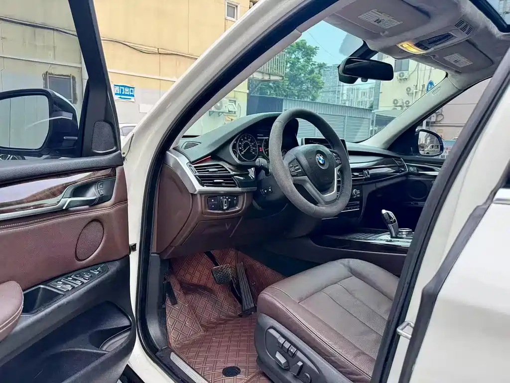 BMW X5 2015 — фото 4
