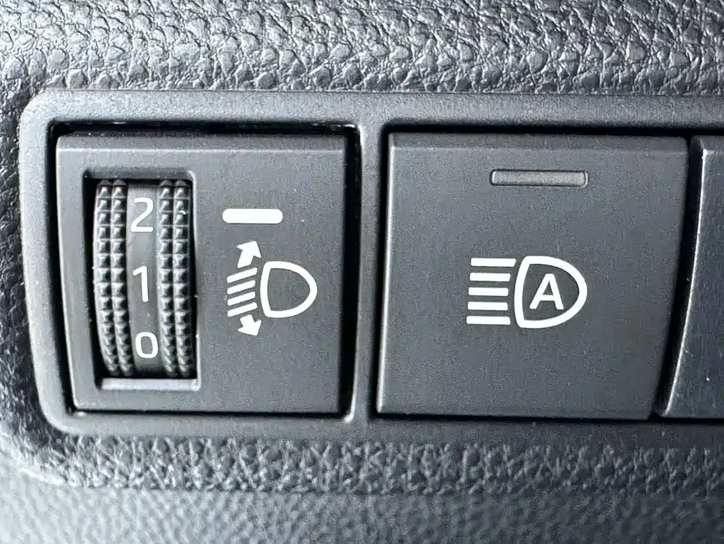 Toyota Levin 2022 — фото 16