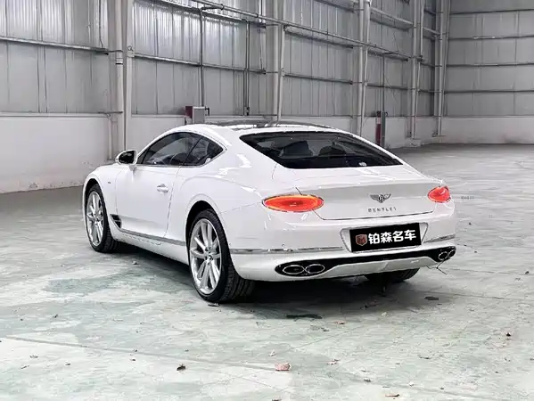 Bentley Continental 2020