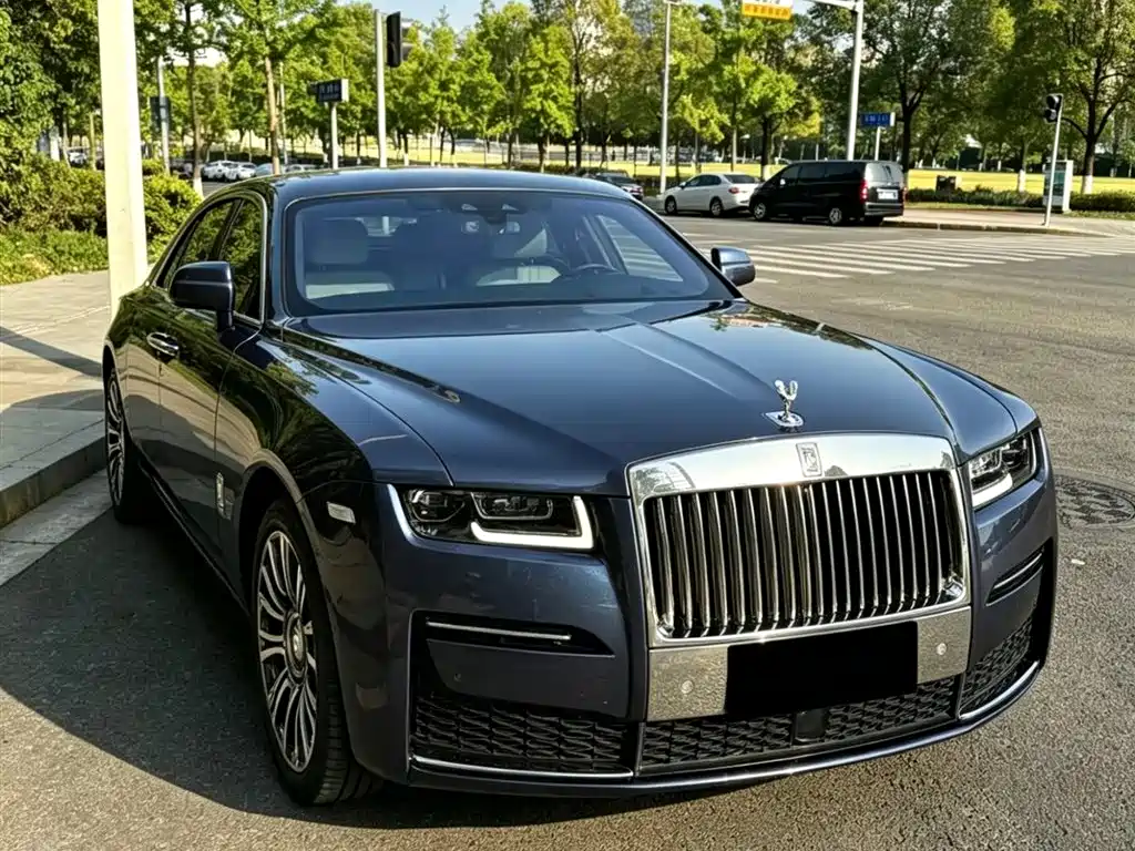 Rolls-Royce Ghost 2021 — фото 2