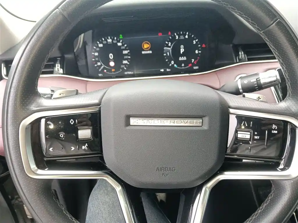 Land Rover Evoque 2022 — фото 7