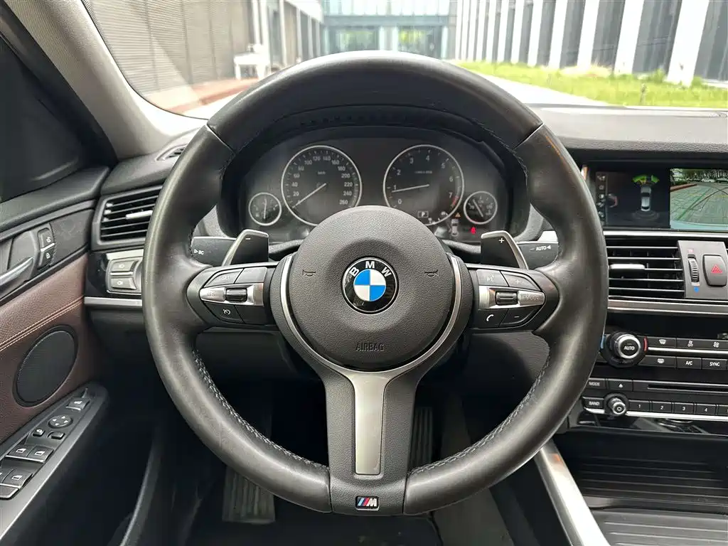 BMW X4 2018 — фото 15