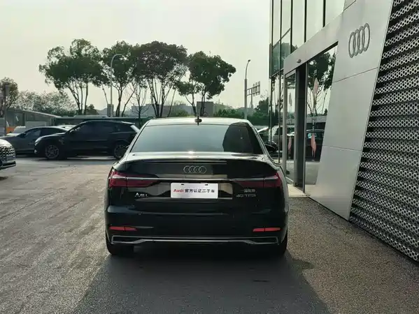 Audi A6L 2023