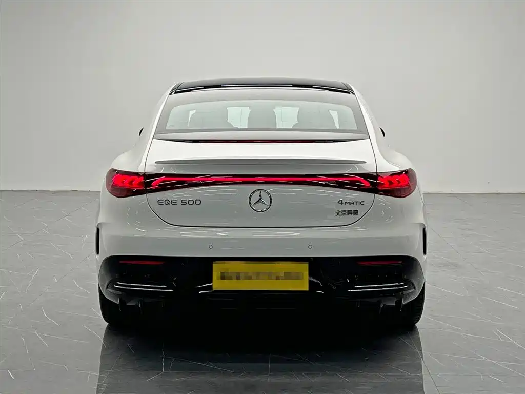 Mercedes-Benz EQE 2025