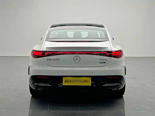 Mercedes-Benz EQE 2025