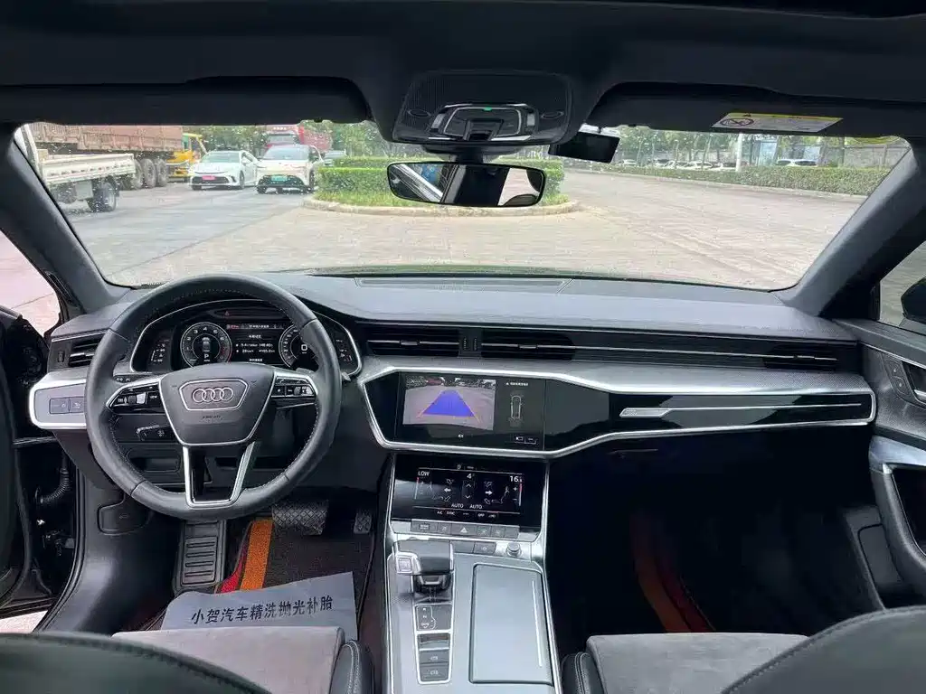 Audi A6L 2021