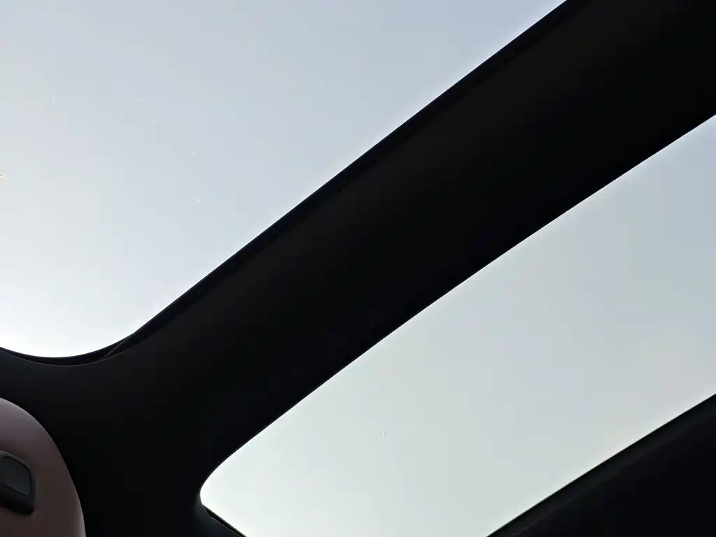 Mercedes-Benz GLB 2023 — фото 13