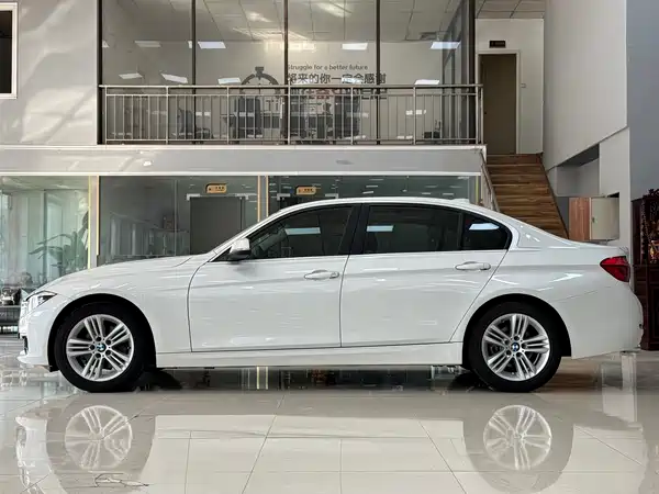 BMW 3 Series 2016